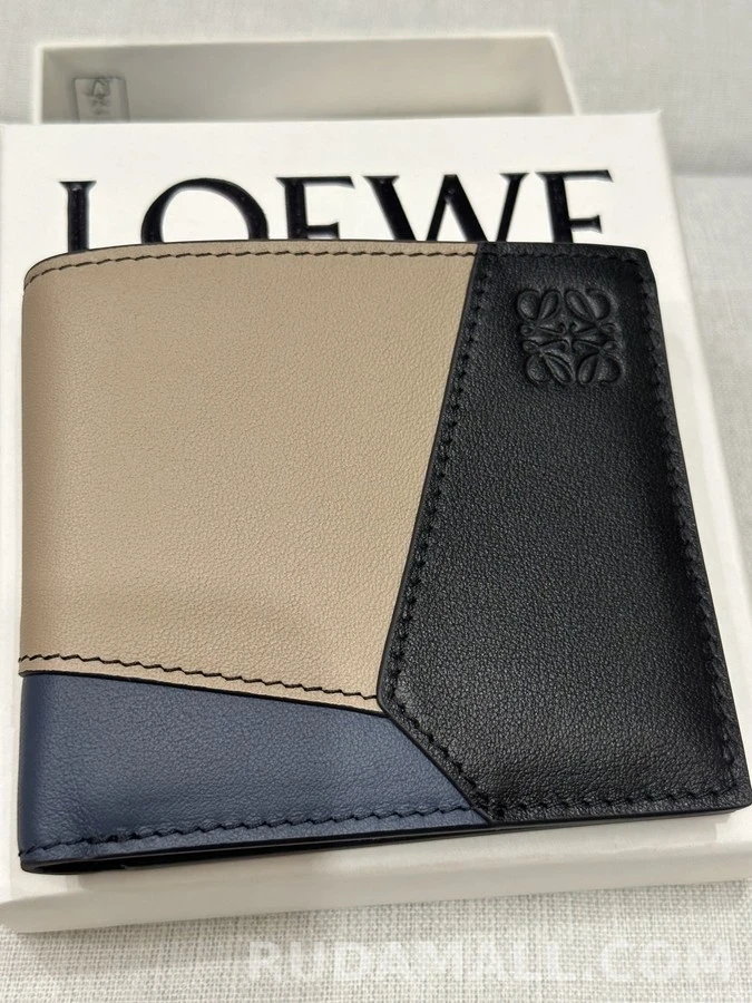 로에베 로에베 퍼즐 바이폴드 지갑 상세 이미지