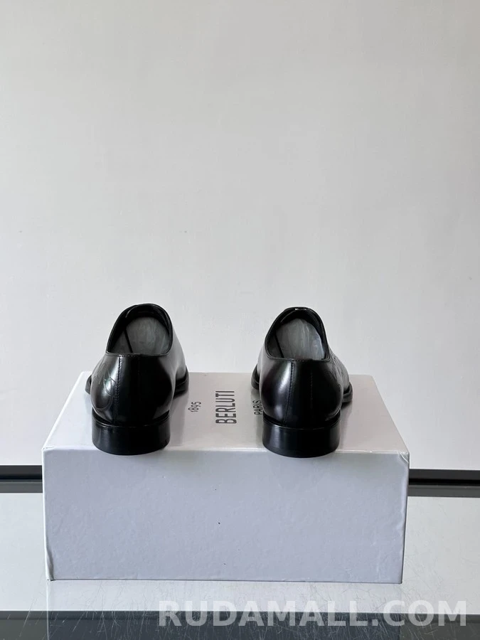 벨루티 벨루티 스크리토 패턴 가죽 더비 슈즈 상세 이미지