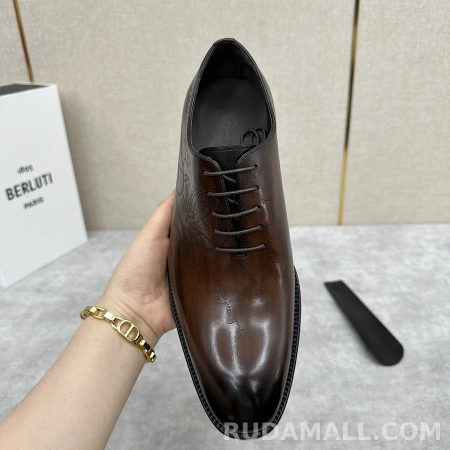 벨루티 벨루티 스크리토 패턴 가죽 더비 슈즈 상세 이미지