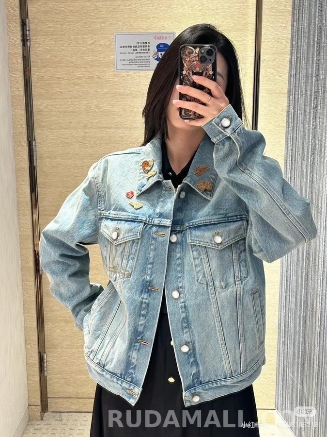 루이비통 루이비통 와펜 장식 워시드 데님 자켓 상세 이미지