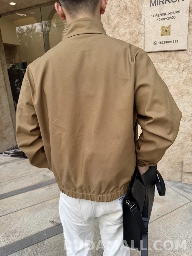 몽클레어 몽클레어 로고 포켓 집업 자켓 상세 이미지