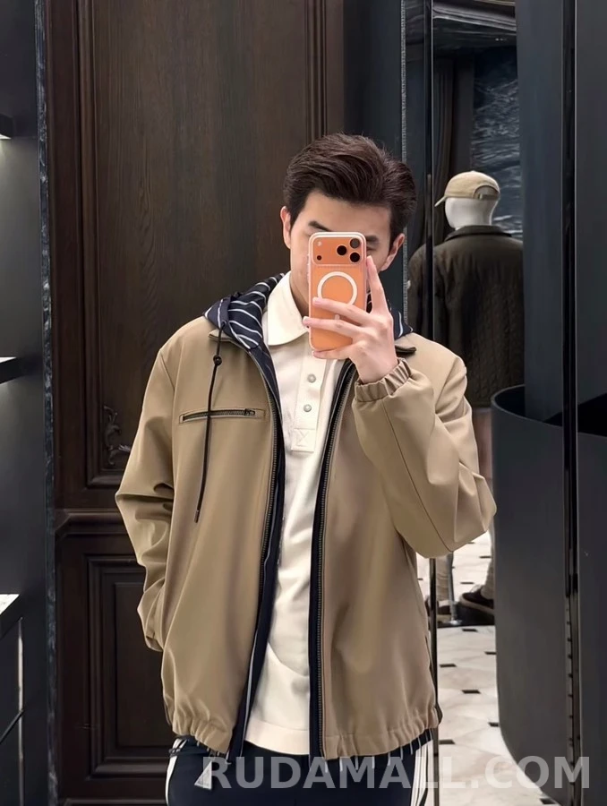 몽클레어 몽클레어 로고 포켓 집업 자켓 상세 이미지