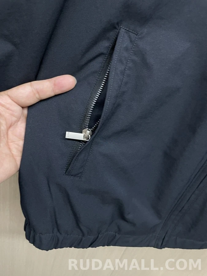디올 디올 엠보싱 로고 후드 경량 패딩 상세 이미지