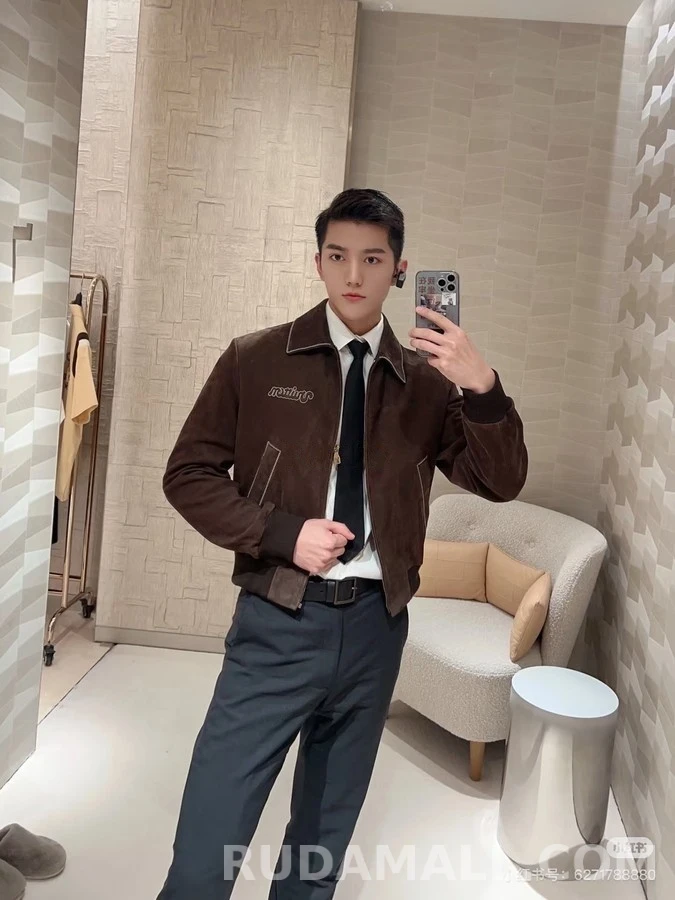 루이비통 루이비통 스웨이드 뷔통 자수 봄버 자켓 상세 이미지