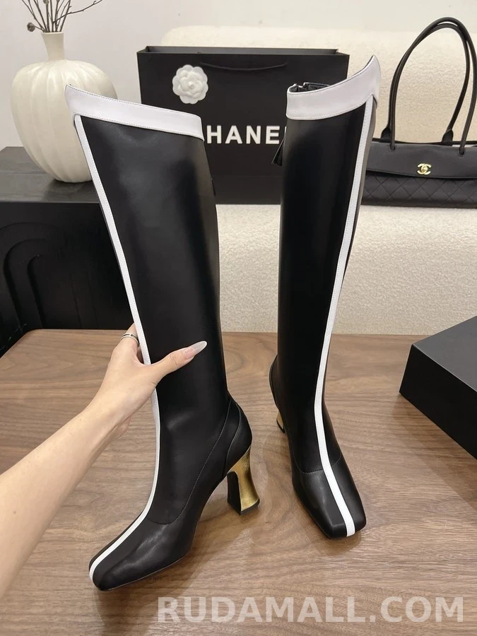 샤넬 샤넬 블랙앤화이트 로고 롱부츠 상세 이미지