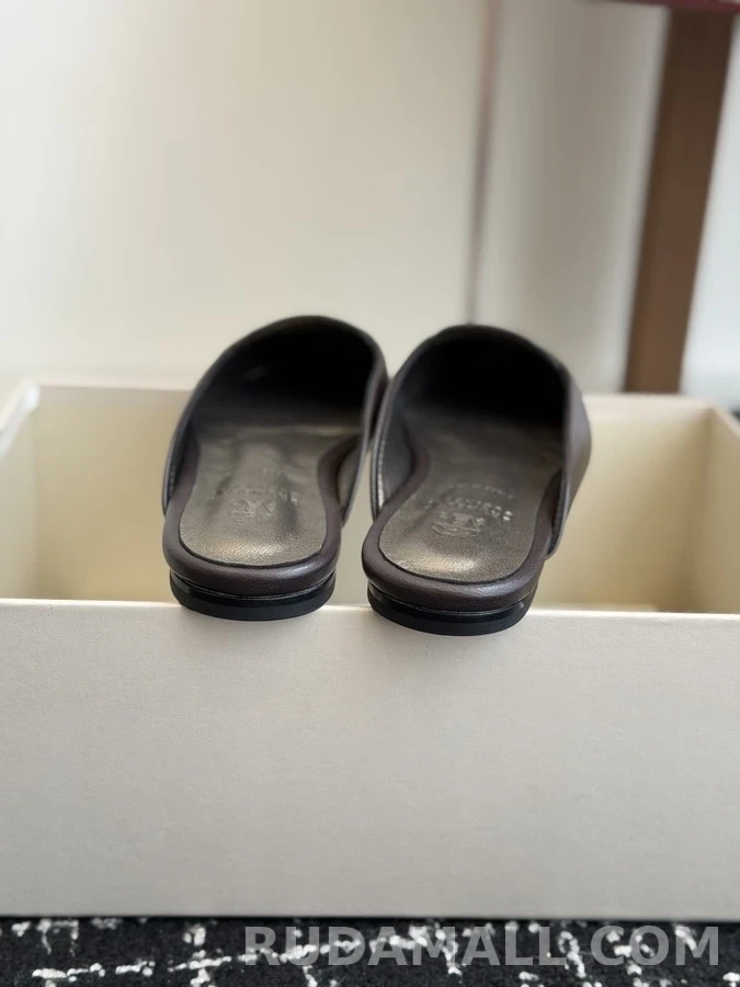 브루넬로 쿠치넬리 브루넬로 쿠치넬리 포인티드토 플랫 뮬 상세 이미지