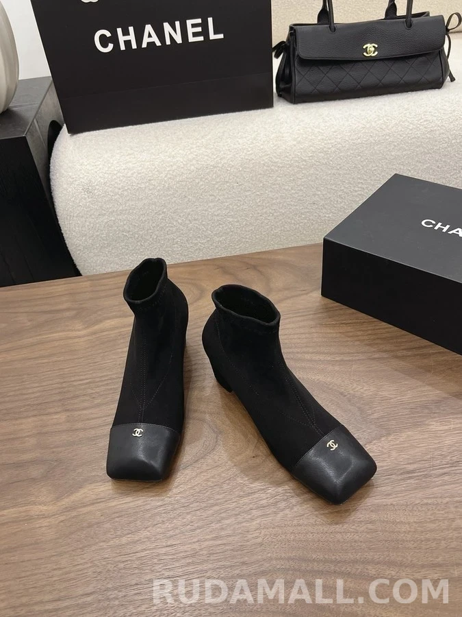 샤넬 샤넬 금장 캡토 앵클 부츠 상세 이미지