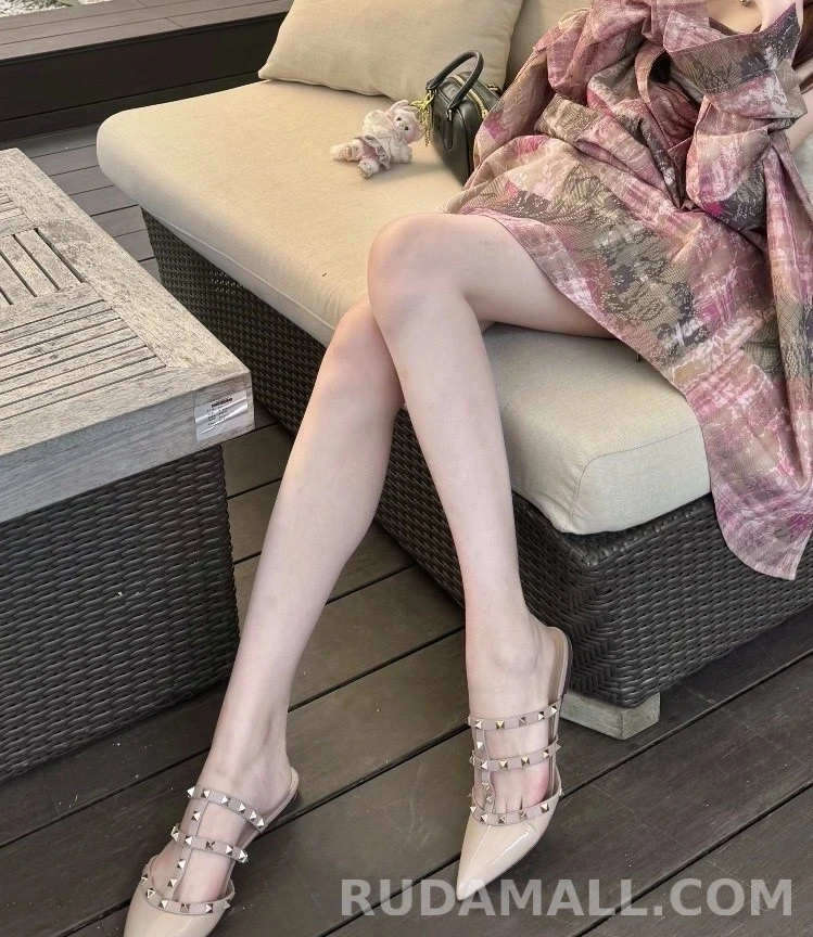 발렌티노 발렌티노 락스터드 뮬 힐 상세 이미지