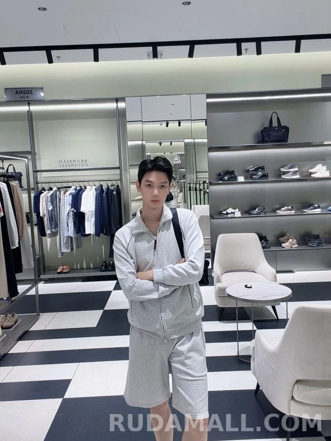 브루넬로 쿠치넬리 브루넬로 쿠치넬리 스탠드 칼라 집업 맨투맨 상세 이미지