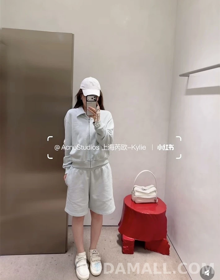 아크네 스튜디오 아크네 스튜디오 프레이드 칼라 레터링 집업 맨투맨 상세 이미지