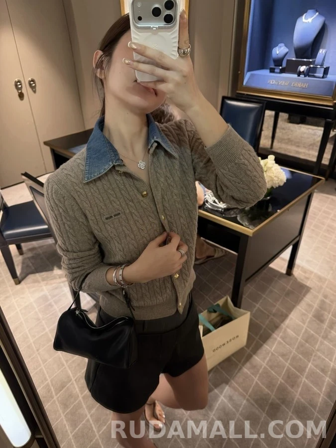 미우미우 미우미우 데님 칼라 케이블 가디건 상세 이미지