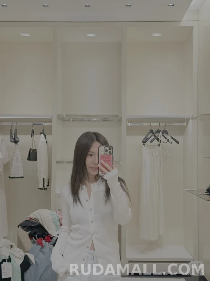 샤넬 샤넬 골지 주얼 버튼 긴팔 티셔츠 상세 이미지