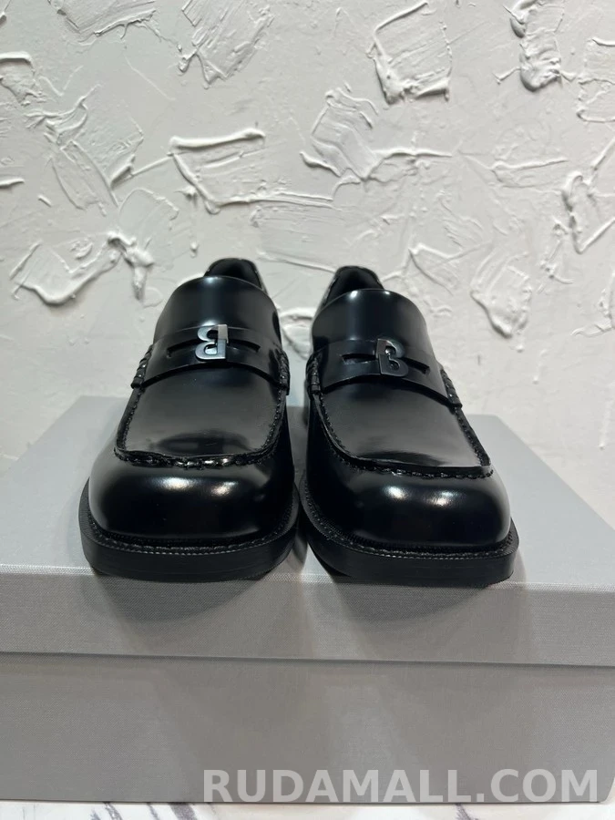 발렌시아가 발렌시아가 COMFY 로퍼 상세 이미지