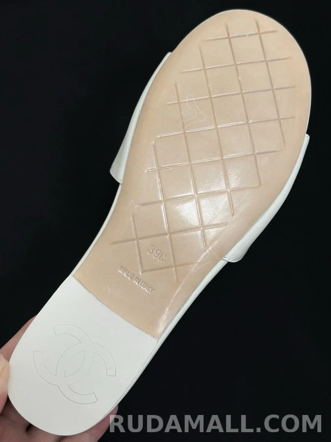 샤넬 샤넬 퀼팅 로고 슬라이드 상세 이미지