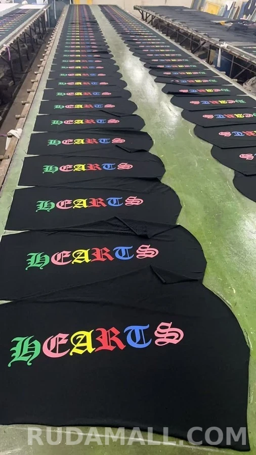 크롬하츠 크롬하츠 컬러 십자가 긴팔 티셔츠 상세 이미지
