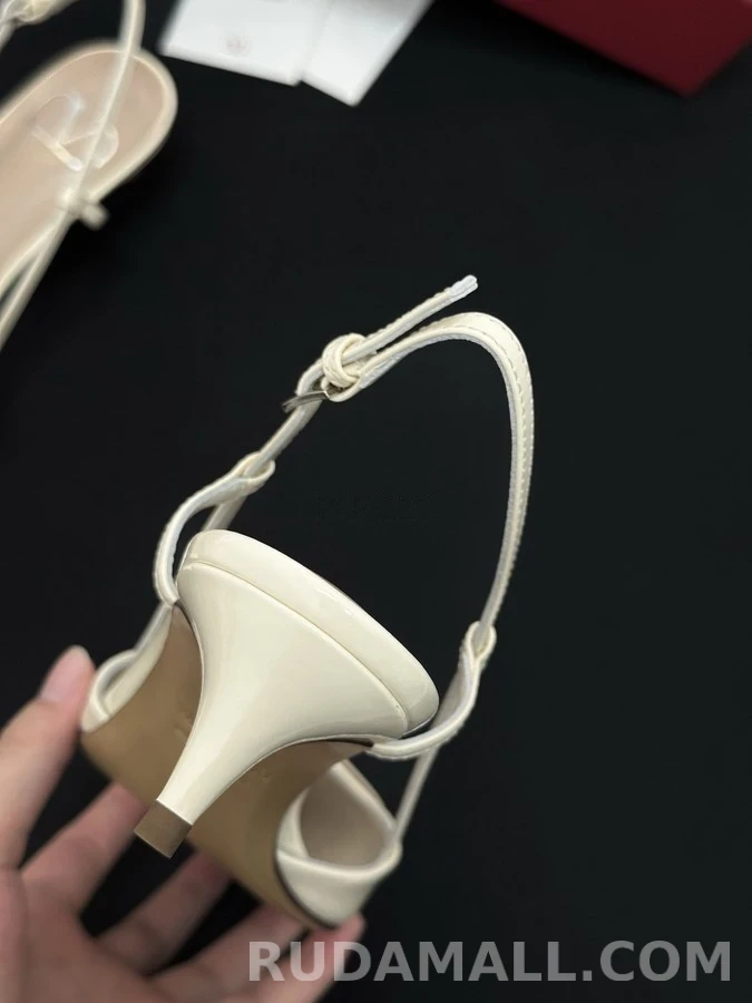 발렌티노 발렌티노 V로고 포인티드 슬링백 힐 상세 이미지