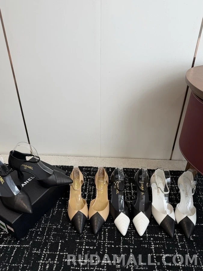 샤넬 샤넬 블랙앤화이트 포인티드 힐 상세 이미지