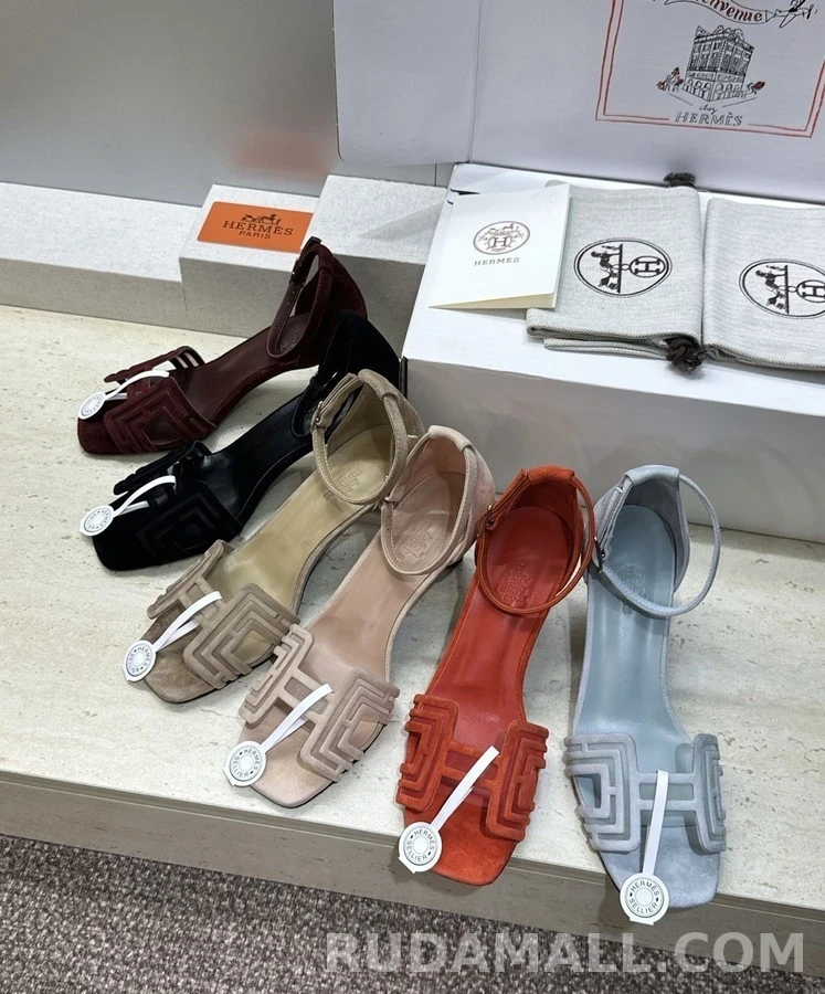 에르메스 에르메스 스웨이드 글래디에이터 힐 상세 이미지