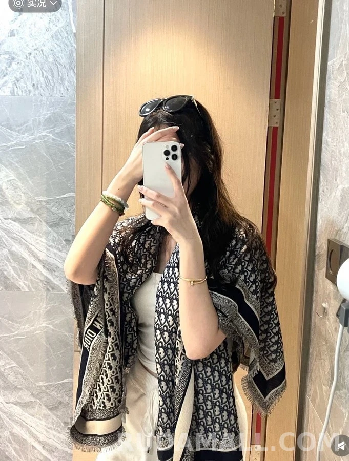 디올 디올 오블리크 자카드 스퀘어 머플러 상세 이미지