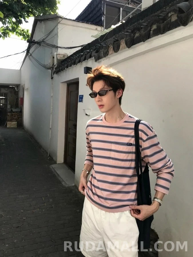 프라다 프라다 스트라이프 디스트로이드 긴팔 티셔츠 상세 이미지