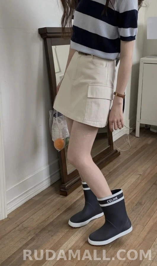 셀린느 셀린느 로고 스트라이프 레인 부츠 상세 이미지