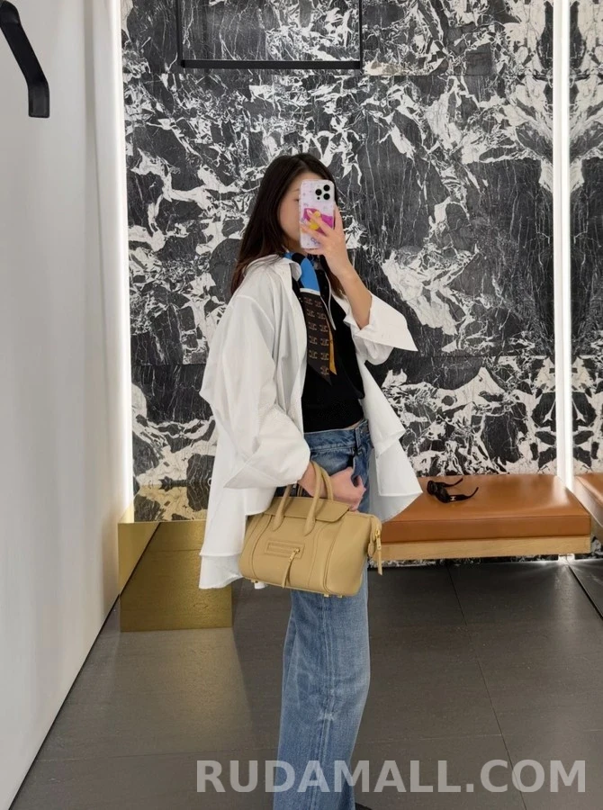 셀린느 셀린느 피터팬 카라 루즈핏 셔츠 상세 이미지