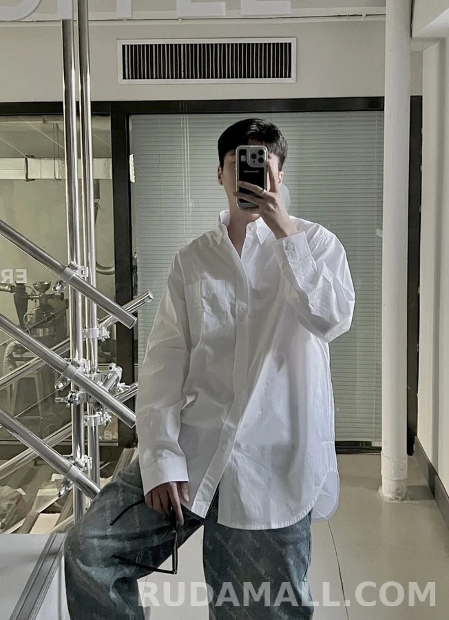 발렌시아가 발렌시아가 클래식 후면 로고 셔츠 상세 이미지