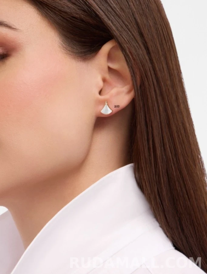 불가리 불가리 미니 쉘 부채꼴 귀걸이 상세 이미지