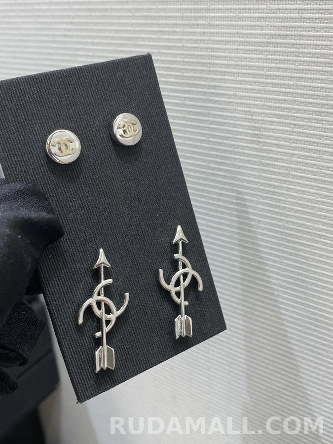 샤넬 샤넬 큐피드 화살 더블 C 귀걸이 상세 이미지