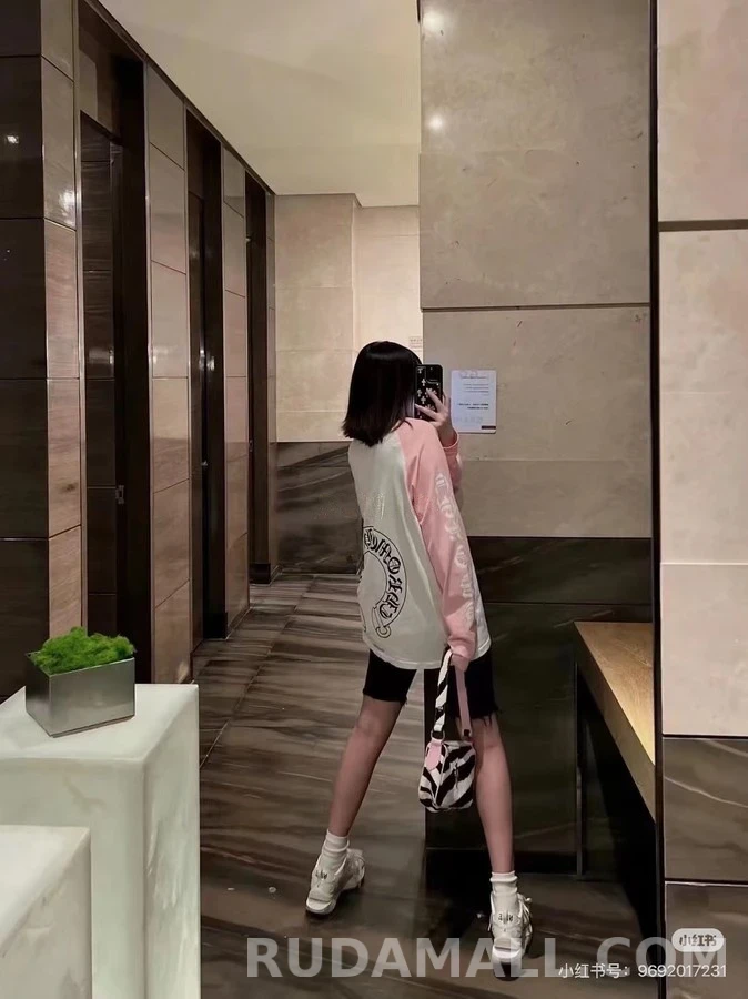 크롬하츠 크롬하츠 배색 래글런 긴팔 티셔츠 상세 이미지