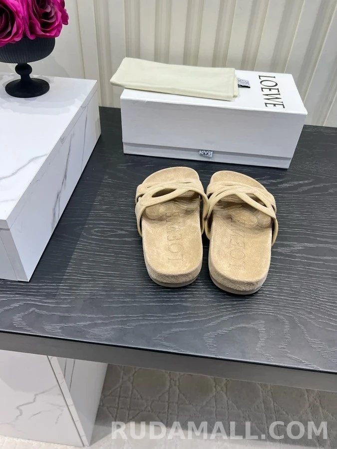 로에베 로에베 스웨이드 컷아웃 슬리퍼 상세 이미지