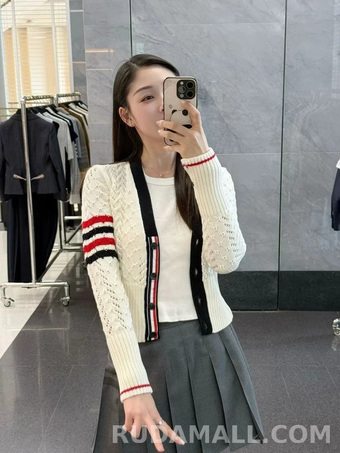 톰브라운 톰브라운 스트라이프 오픈워크 가디건 상세 이미지