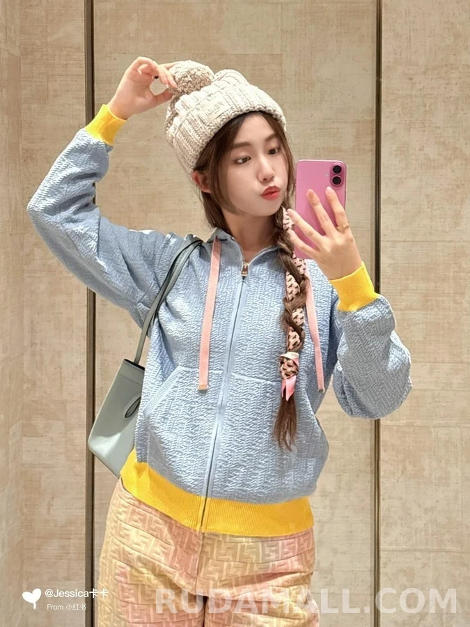 펜디 펜디 배색 니트 후드집업 상세 이미지