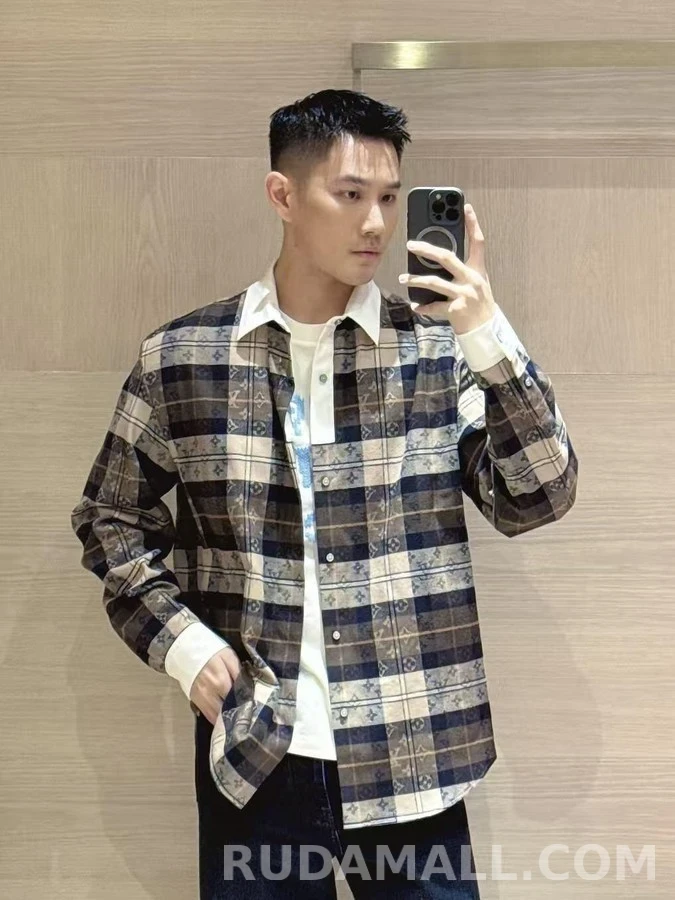 루이비통 루이비통 배색 카라 체크 긴팔 티셔츠 상세 이미지