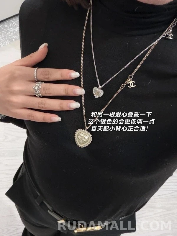 샤넬 샤넬 하트 더블 C 펜던트 목걸이 상세 이미지