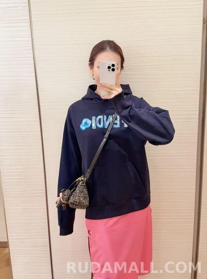 펜디 펜디 자수 핸드페인팅 로고 후드티 상세 이미지