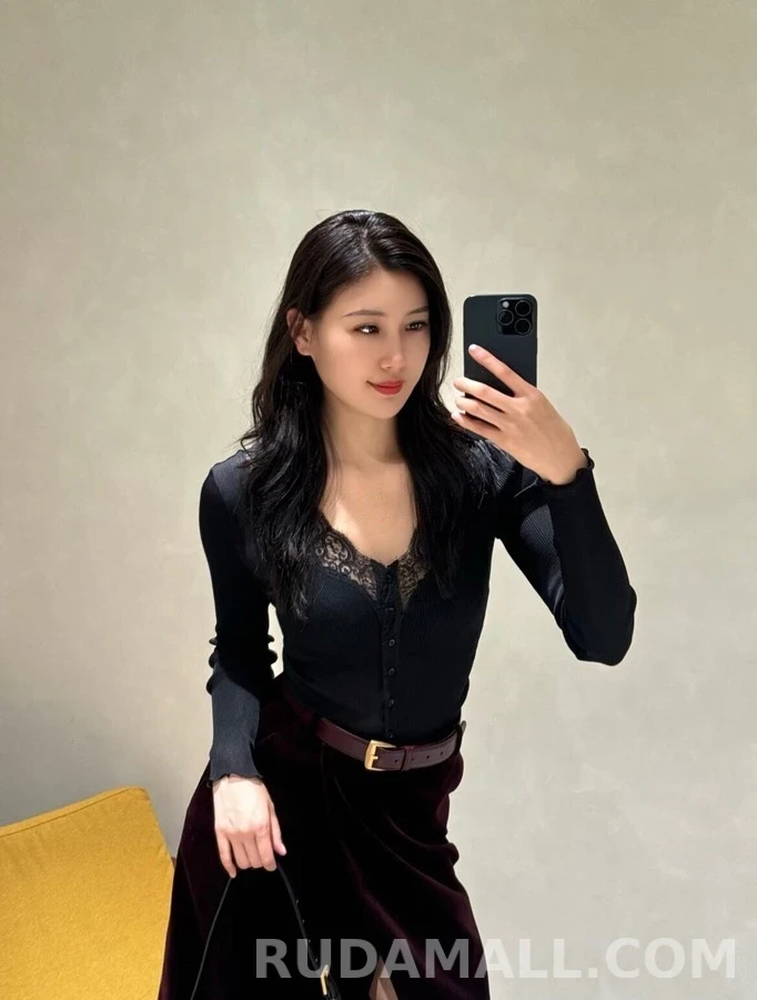 생로랑 세인트로랑 레이스 트림 긴팔 티셔츠 상세 이미지