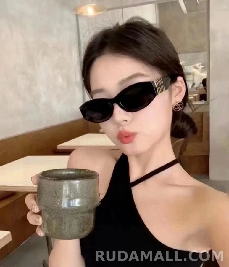 미우미우 미우미우 로고 캣아이 선글라스 상세 이미지