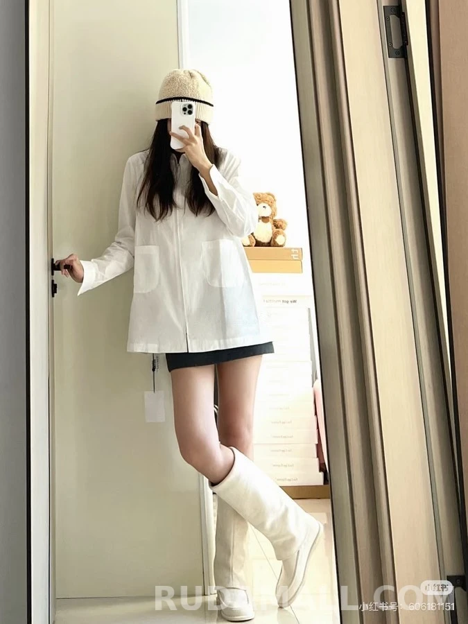 샤넬 샤넬 더블 C 스웨이드 롱 부츠 상세 이미지