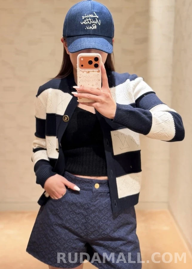루이비통 루이비통 모노그램 스트라이프 긴팔 티셔츠 상세 이미지
