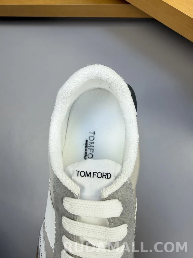 톰포드 톰포드 스웨이드 플랫폼 스니커즈 상세 이미지