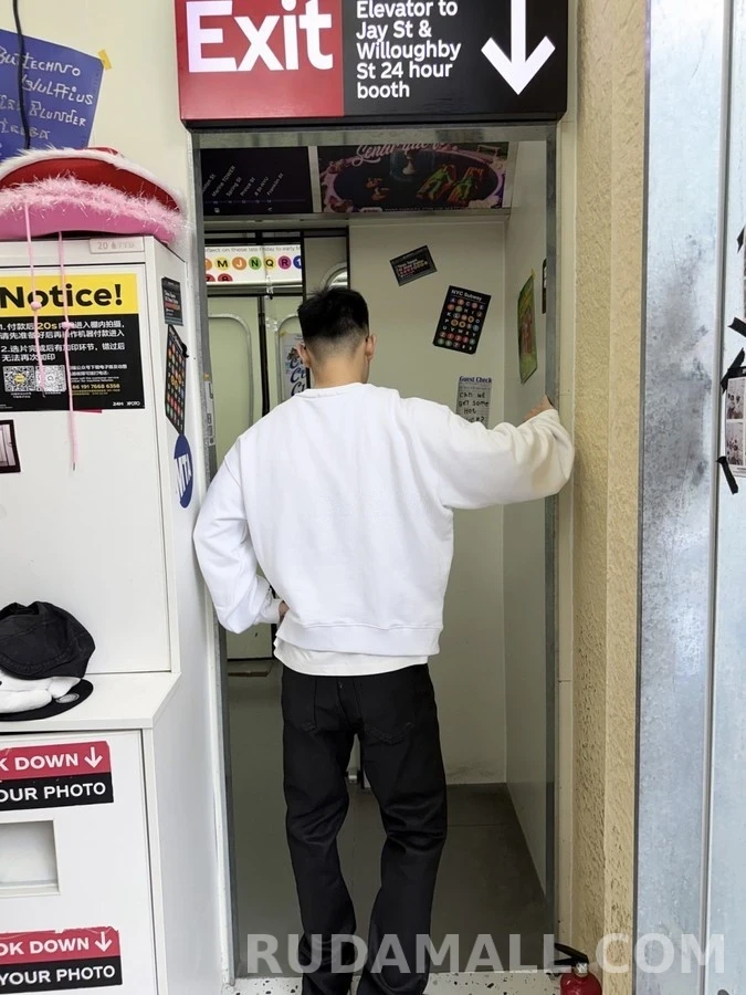 셀린느 셀린느 PARIS 레터링 맨투맨 상세 이미지