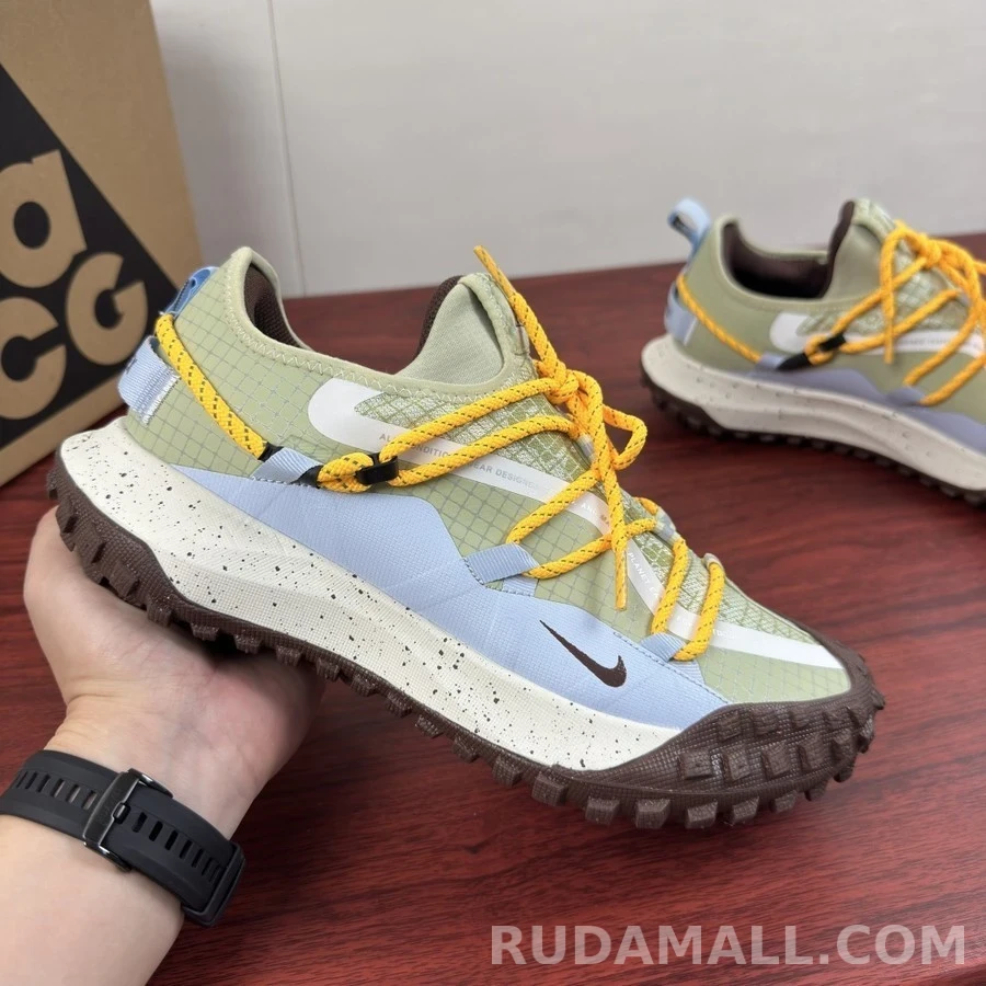 나이키 나이키 ACG 마운틴 플라이 로우 GTX 스니커즈 상세 이미지