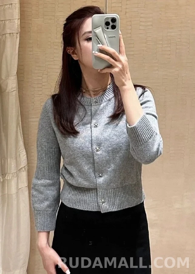 샤넬 샤넬 버튼 니트 가디건 상세 이미지