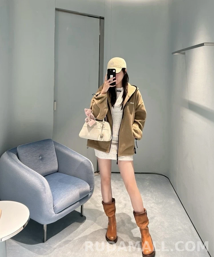 미우미우 미우미우 로고 플리스 후드 집업 상세 이미지
