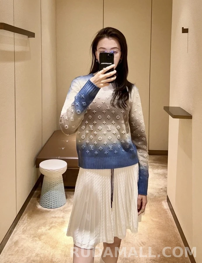 루이비통 루이비통 그라데이션 모노그램 니트 상세 이미지