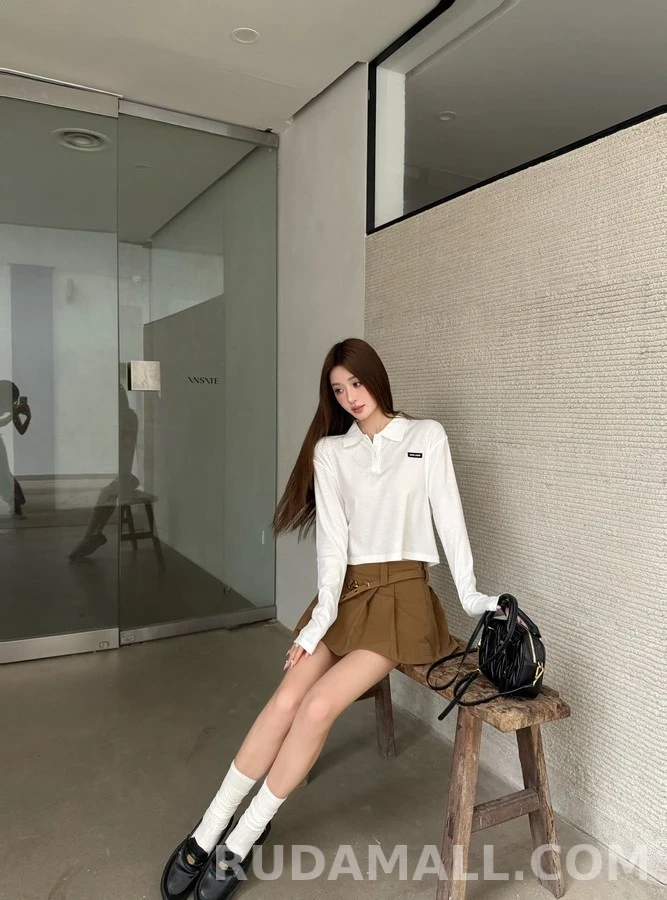 미우미우 미우미우 로고 크롭 폴로 긴팔 티셔츠 상세 이미지