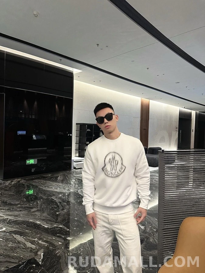 몽클레어 몽클레어 중첩 로고 맨투맨 상세 이미지