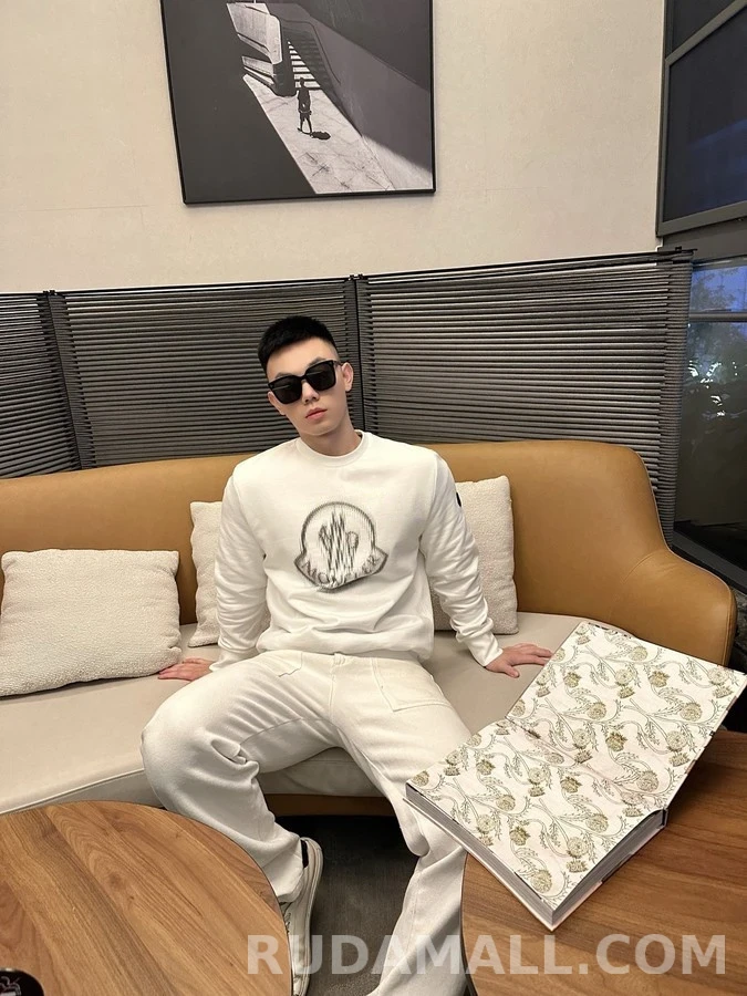 몽클레어 몽클레어 중첩 로고 맨투맨 상세 이미지