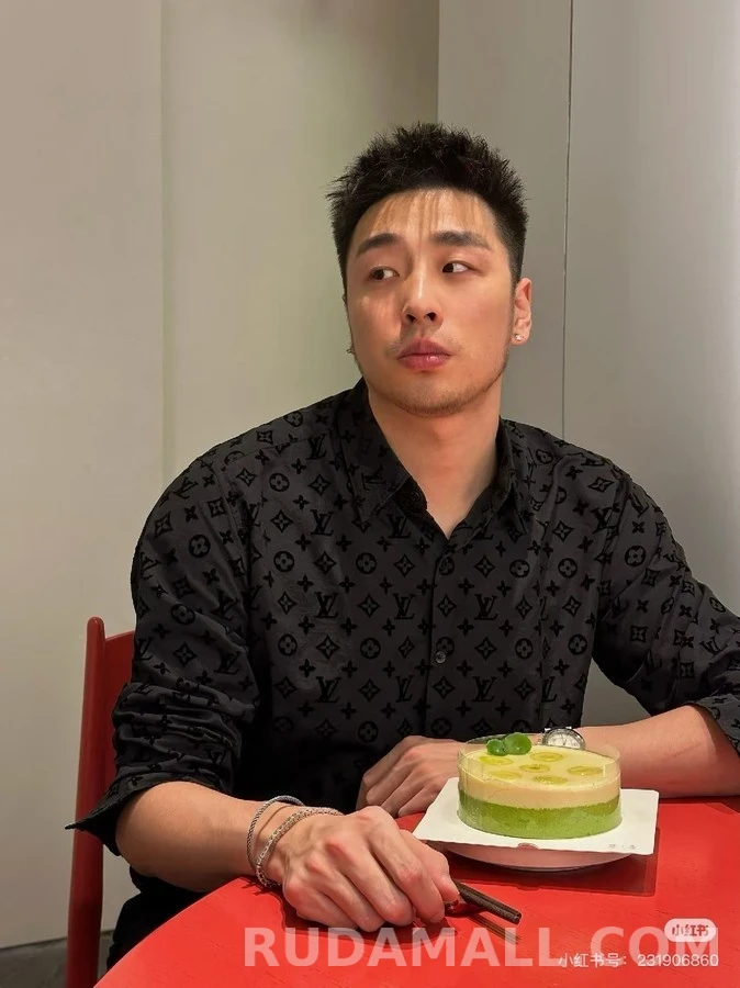 루이비통 루이비통 모노그램 플록 셔츠 상세 이미지